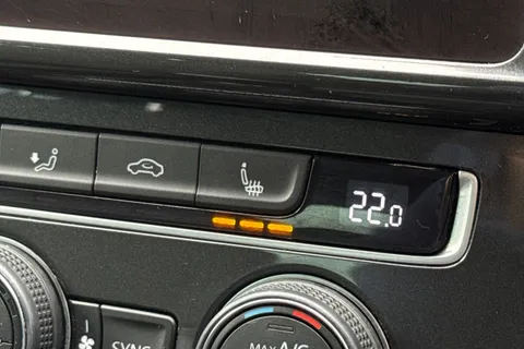 DU20BOV Volkswagen Golf 1.5 TSI EVO Match Edition Euro 6 (s/s) 5dr Thumbnail #43