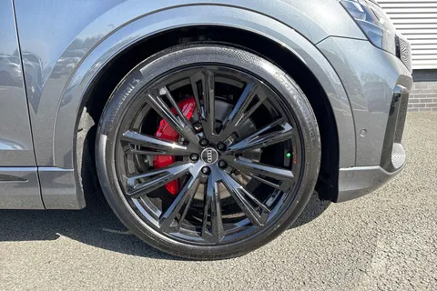  Audi SQ8 4.0 TFSI V8 Black Edition Tiptronic quattro Euro 6 (s/s) 5dr Thumbnail #10