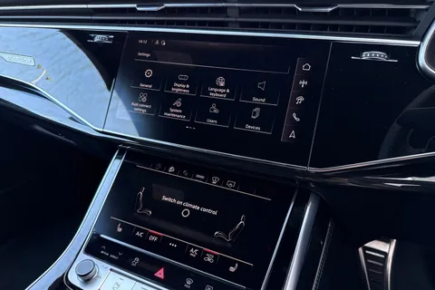  Audi SQ8 4.0 TFSI V8 Black Edition Tiptronic quattro Euro 6 (s/s) 5dr Thumbnail #38