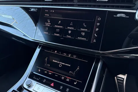 Audi SQ8 4.0 TFSI V8 Black Edition Tiptronic quattro Euro 6 (s/s) 5dr Thumbnail #39