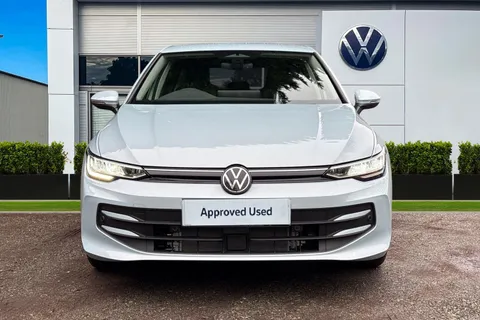 CX75ZYJ Volkswagen Golf 1.5 eTSI 150 Match 5dr DSG ⭐Winter package, 18' Catania alloy wheels⭐ Thumbnail #6