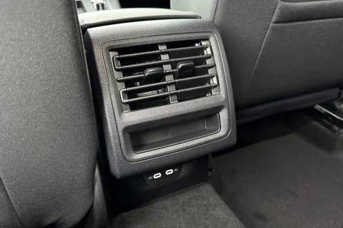 CX75ZYJ Volkswagen Golf 1.5 eTSI 150 Match 5dr DSG ⭐Winter package, 18' Catania alloy wheels⭐ Thumbnail #34