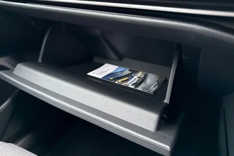 CX75ZYJ Volkswagen Golf 1.5 eTSI 150 Match 5dr DSG ⭐Winter package, 18' Catania alloy wheels⭐ Thumbnail #41