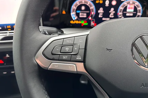 CX75ZYJ Volkswagen Golf 1.5 eTSI 150 Match 5dr DSG ⭐Winter package, 18' Catania alloy wheels⭐ Thumbnail #42