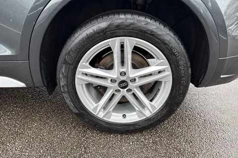 DC23TVM Audi Q5 S line 40 TDI quattro 204 PS S tronic Thumbnail #12