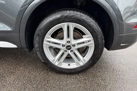 DC23TVM Audi Q5 S line 40 TDI quattro 204 PS S tronic Thumbnail #14