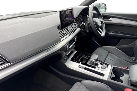 DC23TVM Audi Q5 S line 40 TDI quattro 204 PS S tronic Thumbnail #16