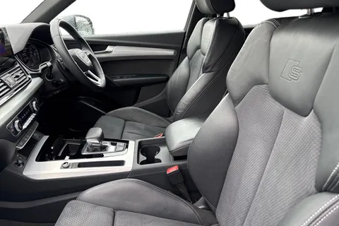 DC23TVM Audi Q5 S line 40 TDI quattro 204 PS S tronic Thumbnail #17