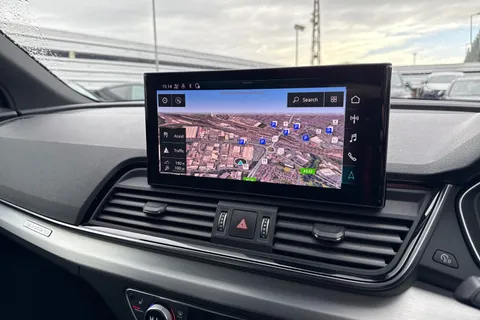 DC23TVM Audi Q5 S line 40 TDI quattro 204 PS S tronic Thumbnail #18