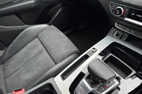 DC23TVM Audi Q5 S line 40 TDI quattro 204 PS S tronic Thumbnail #21