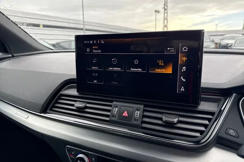 DC23TVM Audi Q5 S line 40 TDI quattro 204 PS S tronic Thumbnail #35