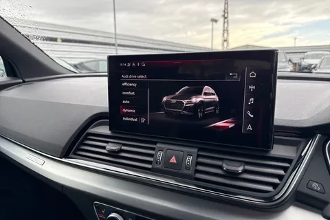 DC23TVM Audi Q5 S line 40 TDI quattro 204 PS S tronic Thumbnail #43