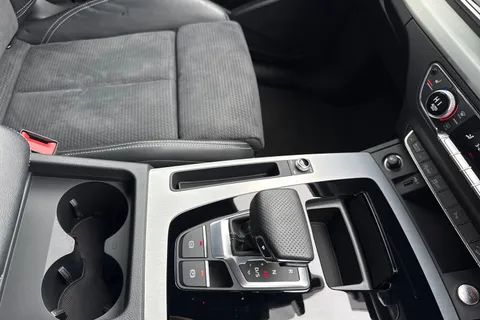 DC23TVM Audi Q5 S line 40 TDI quattro 204 PS S tronic Thumbnail #47