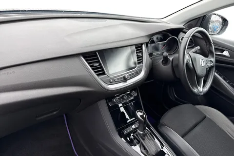 DS19HXM Vauxhall Grandland X 1.5 Turbo D Sport Nav Auto Euro 6 (s/s) 5dr Thumbnail #16
