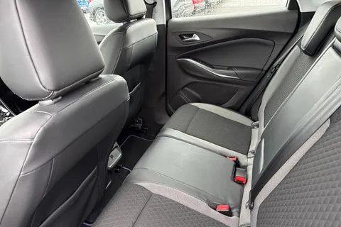 DS19HXM Vauxhall Grandland X 1.5 Turbo D Sport Nav Auto Euro 6 (s/s) 5dr Thumbnail #35