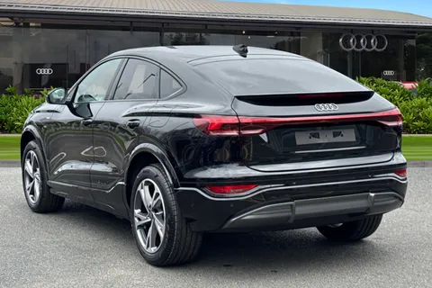  Audi Q6 E-Tron 83kWh S line Sportback Auto 5dr Thumbnail #2