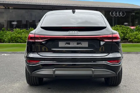  Audi Q6 E-Tron 83kWh S line Sportback Auto 5dr Thumbnail #4