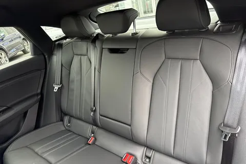  Audi Q6 E-Tron 83kWh S line Sportback Auto 5dr Thumbnail #18