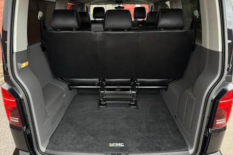PJ73AWX Volkswagen Transporter Shuttle 2.0 TDI 204PS SE Minibus DSG-ABT Sportsline Special Build Thumbnail #44