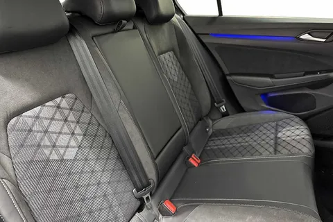 9 of 12 for VOLKSWAGEN GOLF 2.0 TDI 150 Black Edition 5dr DSG