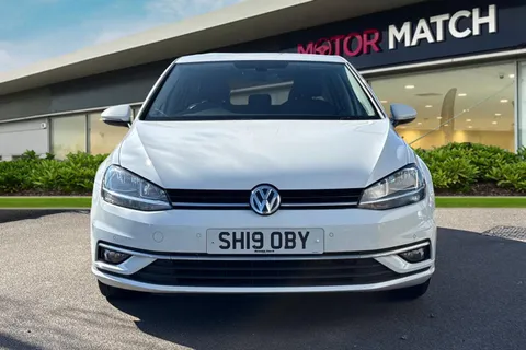 2 of 52 for Volkswagen Golf 1.6 TDI Match Euro 6 (s/s) 5dr