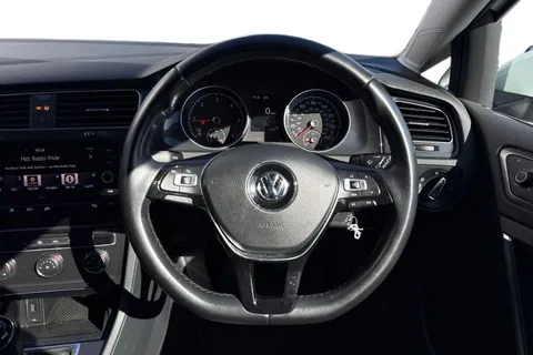 42 of 52 for Volkswagen Golf 1.6 TDI Match Euro 6 (s/s) 5dr