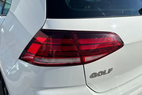 44 of 52 for Volkswagen Golf 1.6 TDI Match Euro 6 (s/s) 5dr