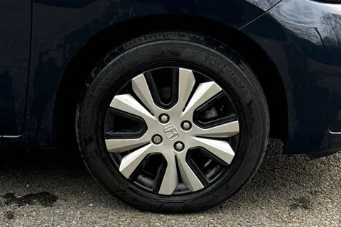 BL72YXG Honda Jazz 1.5 h i-MMD SR eCVT Euro 6 (s/s) 5dr Thumbnail #11