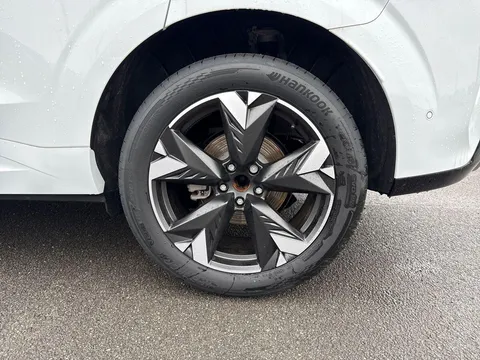 21 of 47 for CUPRA TERRAMAR 1.5 eTSI 150 V2 5dr DSG