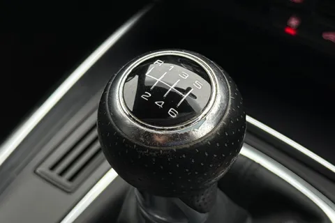 PK16PJV Audi Q5 2.0 TDI S line Plus quattro Euro 6 (s/s) 5dr Thumbnail #47