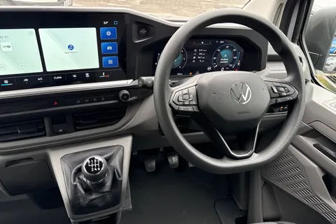 PK26AFY Volkswagen Transporter 2.0 TDI 110 Commerce Van Thumbnail #18