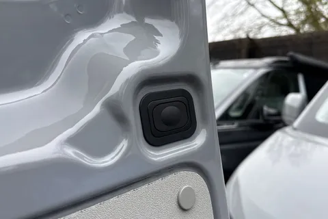 PK26AFY Volkswagen Transporter 2.0 TDI 110 Commerce Van Thumbnail #31