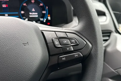 PK26AFY Volkswagen Transporter 2.0 TDI 110 Commerce Van Thumbnail #37