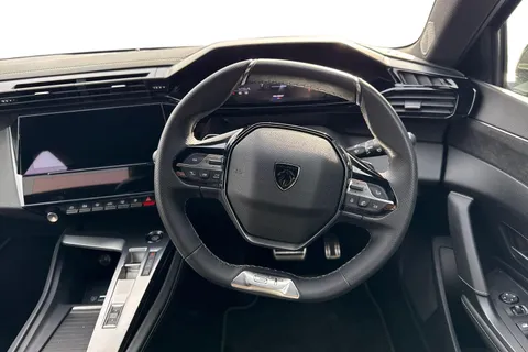 KM25UHD PEUGEOT 308 1.2 HYBRID GT e-DSC6 Euro 6 (s/s) 5dr Thumbnail #18