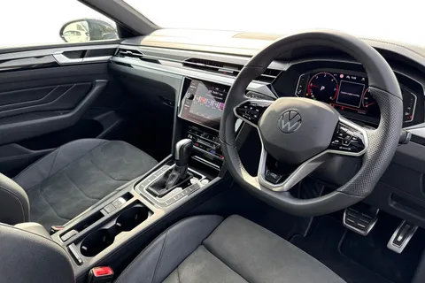 YB71XUZ Volkswagen Arteon 2.0 TDI 200PS R-Line 5dr DSG ⭐ 20' Nashville alloy With DCC,  Park Assist⭐ Thumbnail #15