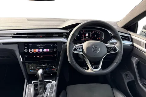 YB71XUZ Volkswagen Arteon 2.0 TDI 200PS R-Line 5dr DSG ⭐ 20' Nashville alloy With DCC,  Park Assist⭐ Thumbnail #19