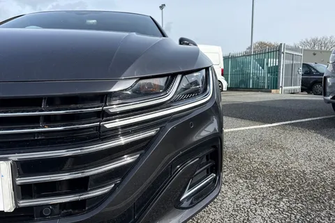 YB71XUZ Volkswagen Arteon 2.0 TDI 200PS R-Line 5dr DSG ⭐ 20' Nashville alloy With DCC,  Park Assist⭐ Thumbnail #32