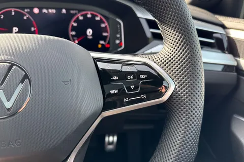 YB71XUZ Volkswagen Arteon 2.0 TDI 200PS R-Line 5dr DSG ⭐ 20' Nashville alloy With DCC,  Park Assist⭐ Thumbnail #44