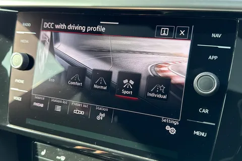 YB71XUZ Volkswagen Arteon 2.0 TDI 200PS R-Line 5dr DSG ⭐ 20' Nashville alloy With DCC,  Park Assist⭐ Thumbnail #46