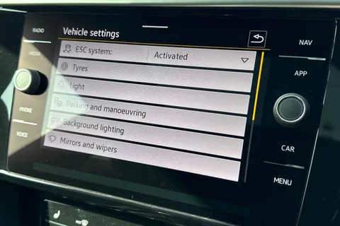 YB71XUZ Volkswagen Arteon 2.0 TDI 200PS R-Line 5dr DSG ⭐ 20' Nashville alloy With DCC,  Park Assist⭐ Thumbnail #53