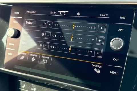 YB71XUZ Volkswagen Arteon 2.0 TDI 200PS R-Line 5dr DSG ⭐ 20' Nashville alloy With DCC,  Park Assist⭐ Thumbnail #55