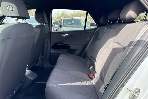 31 of 56 for VOLKSWAGEN ID.3 125kW Match Pure 52kWh 5dr Auto