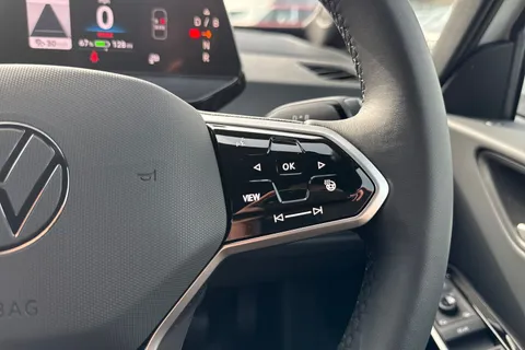 42 of 56 for VOLKSWAGEN ID.3 125kW Match Pure 52kWh 5dr Auto