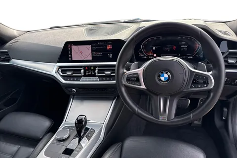 GX22KKJ BMW 3 Series 2.0 320i M Sport Auto Euro 6 (s/s) 4dr Thumbnail #19