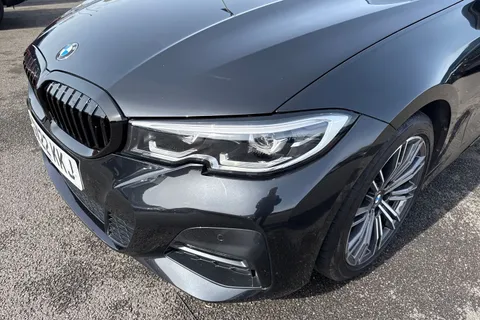GX22KKJ BMW 3 Series 2.0 320i M Sport Auto Euro 6 (s/s) 4dr Thumbnail #27