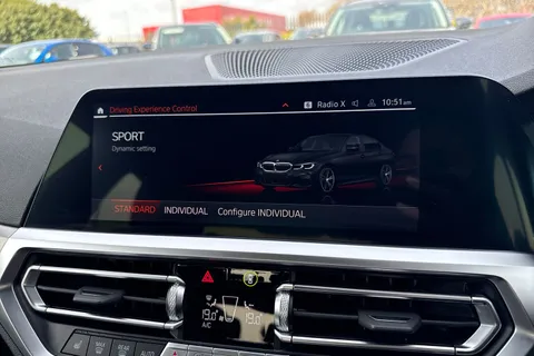 GX22KKJ BMW 3 Series 2.0 320i M Sport Auto Euro 6 (s/s) 4dr Thumbnail #53