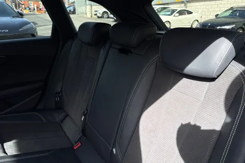 HC19GYD Audi A4 Avant 2.0 TFSI 35 S line Euro 6 (s/s) 5dr Thumbnail #15