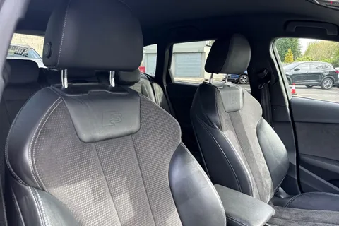 HC19GYD Audi A4 Avant 2.0 TFSI 35 S line Euro 6 (s/s) 5dr Thumbnail #22