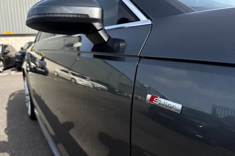 HC19GYD Audi A4 Avant 2.0 TFSI 35 S line Euro 6 (s/s) 5dr Thumbnail #32