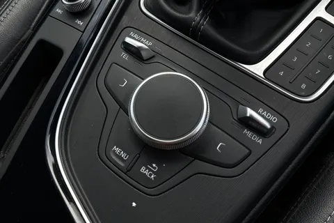 HC19GYD Audi A4 Avant 2.0 TFSI 35 S line Euro 6 (s/s) 5dr Thumbnail #33